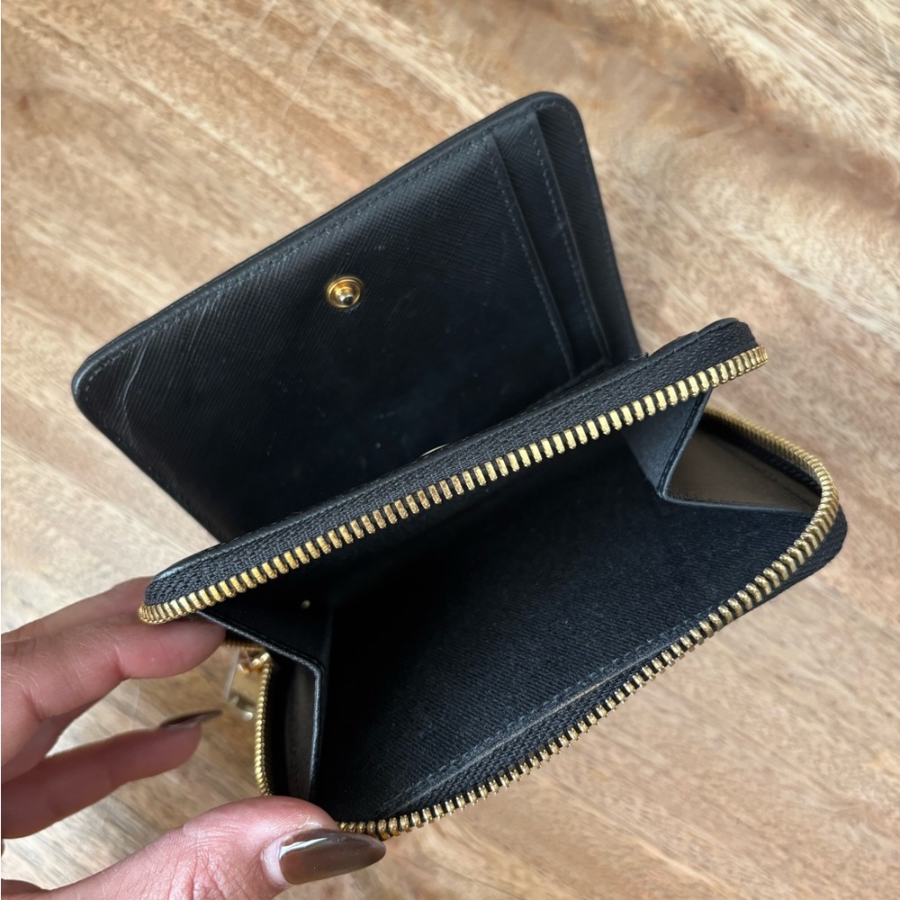 A.P.C. Black Emmanuel Leather Zip Wallet - Picture 5 of 5